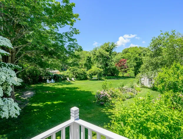 Isaiah Hall Bed & Breakfast Inn hotel detail image 3