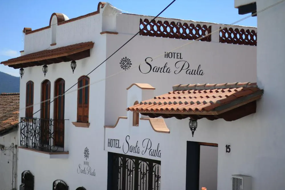 Hotel Santa Paula hotel hero