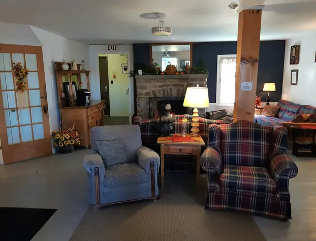 Miners Bay Lodge hotel detail image 4