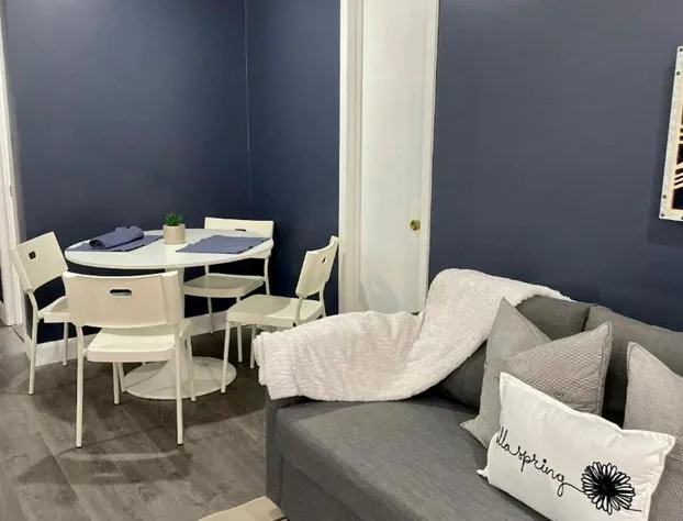 Lakeview Motel and Cottages hotel detail image 2