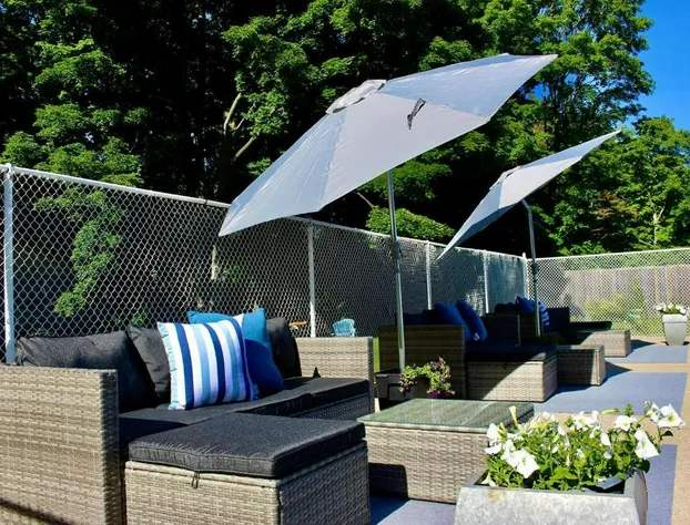 Lakeview Motel and Cottages hotel detail image 4