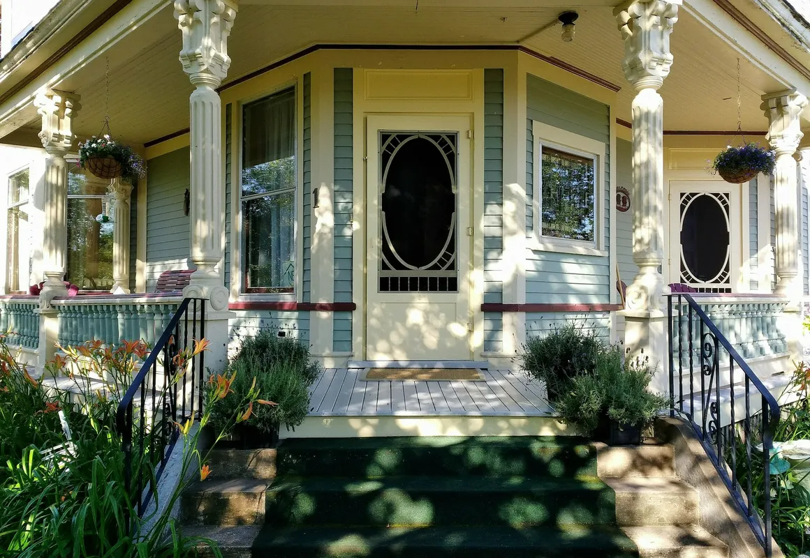 Victorian Veranda Bed & Breakfast hotel hero