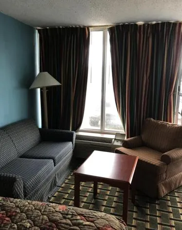 Imperial inn hotel detail image 3