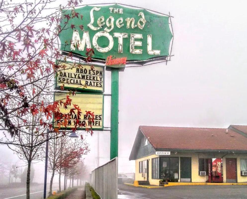 Legend Motel hotel hero