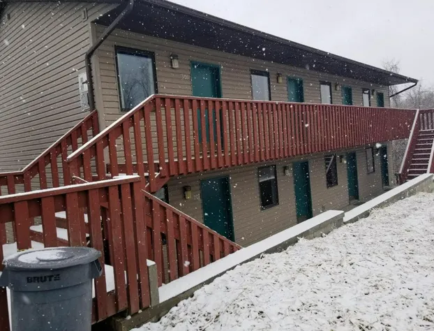 Perry-O Inn & Suites hotel detail image 3