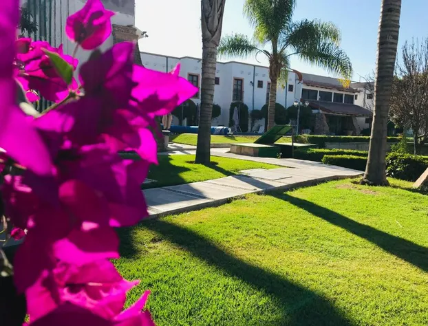 Hotel La Mansión hotel detail image 1