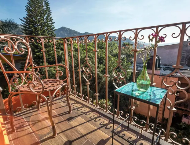 Flor De Cera hotel detail image 4