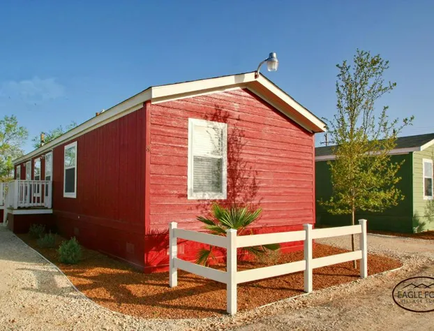 Eagle Ford Village Suites Dilley hotel detail image 4