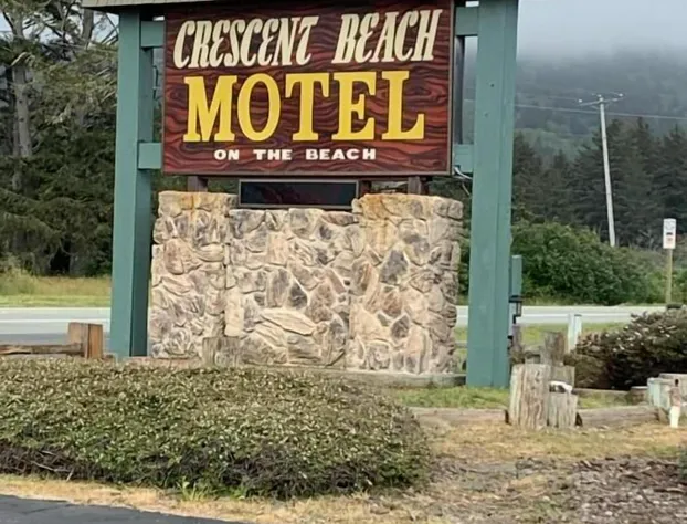 Crescent Beach Motel hotel detail image 1