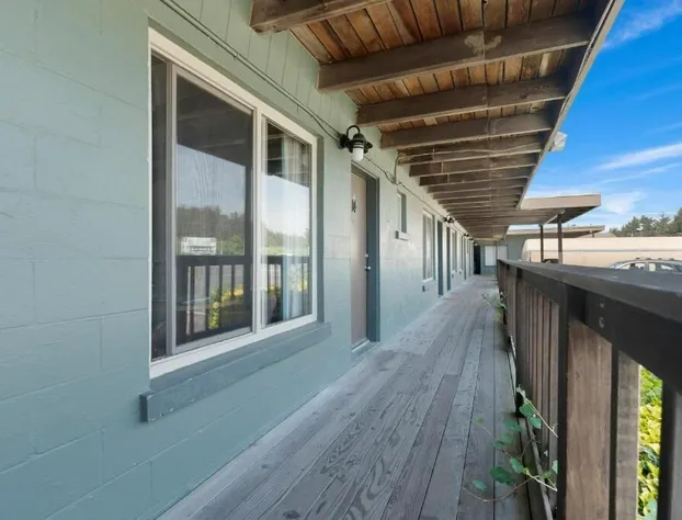 Crescent Beach Motel hotel detail image 4