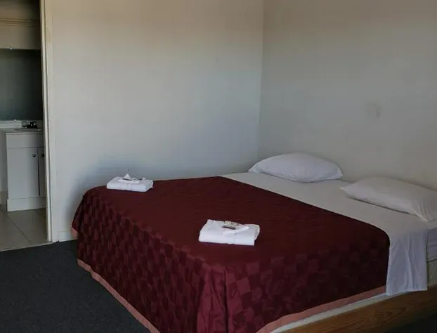 Executive Inn hotel detail image 3