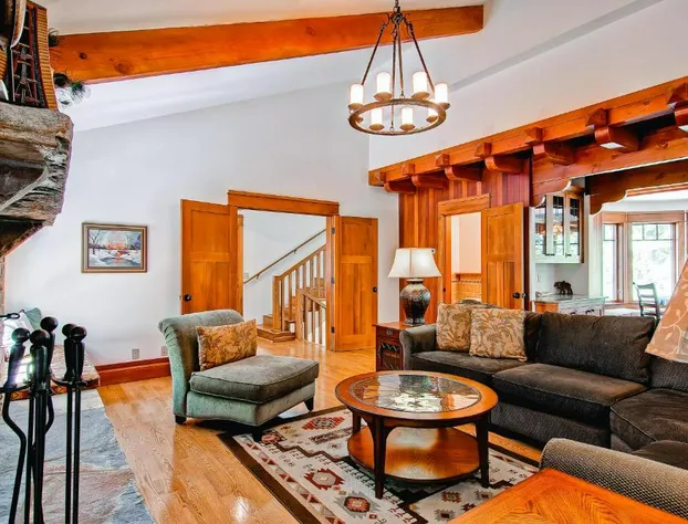 Ahwahnichi Lodge hotel detail image 4