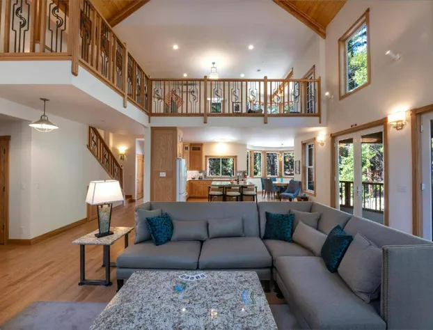 A Blue Sky Lodge hotel detail image 2