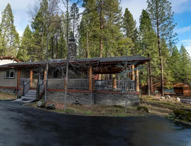 Starlight Lodge hotel detail image 1