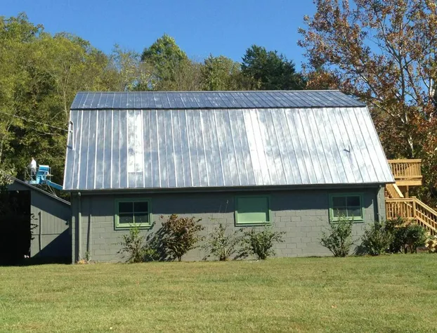 Full Circle Farm Inn hotel detail image 2