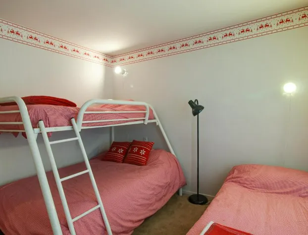 Christy Lane Condo hotel detail image 3