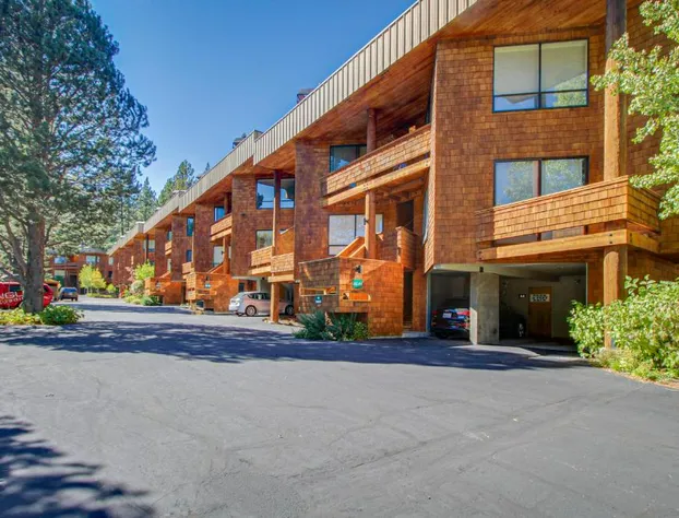 Christy Lane Condo hotel detail image 2