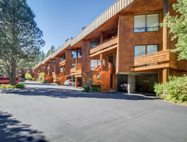 Christy Lane Condo hotel detail image 1