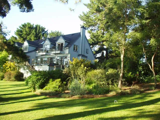 Lost Whale Inn hotel hero