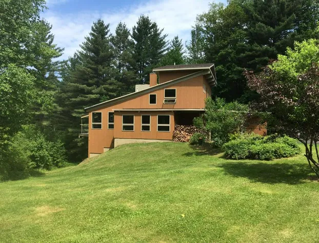 Crossett Hill Lodge hotel detail image 1