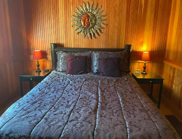 Whistling Winds Motel hotel detail image 4