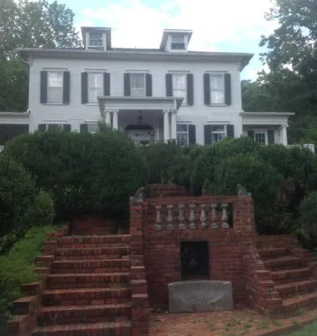 Springwood Inn hotel detail image 1