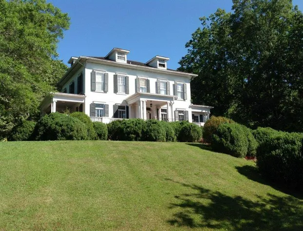 Springwood Inn hotel detail image 3