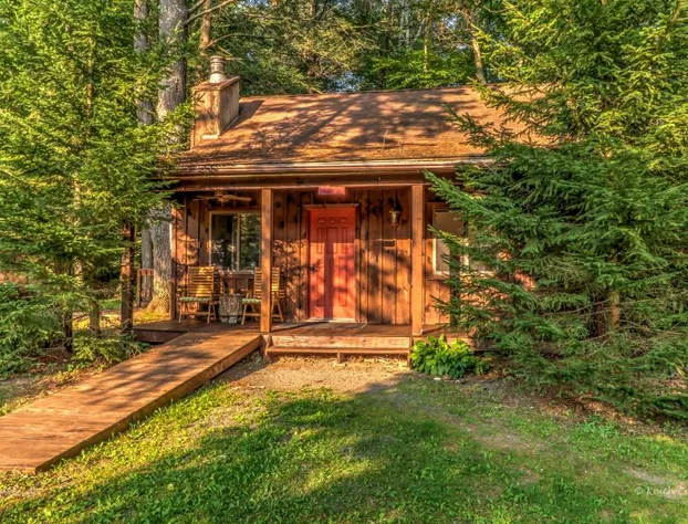 Magnolia Streamside Resort hotel detail image 3