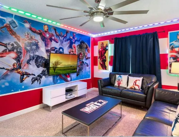 Six Bedroom Home Free Resort Access hotel detail image 3