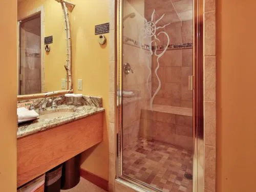 Solstice Suites hotel detail image 4