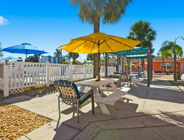 Bella Sirena Inn hotel detail image 2