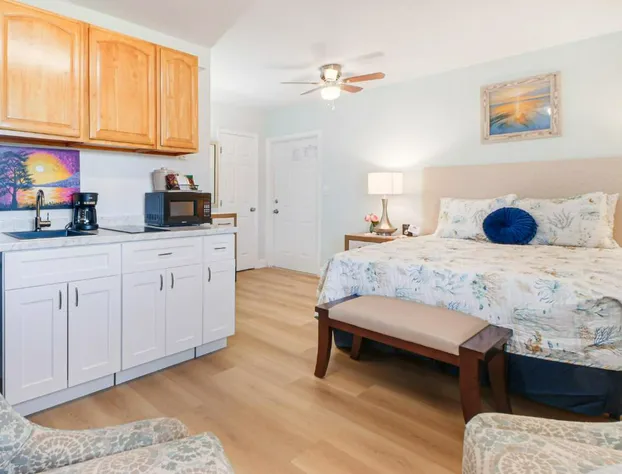 Bella Sirena Inn hotel detail image 4