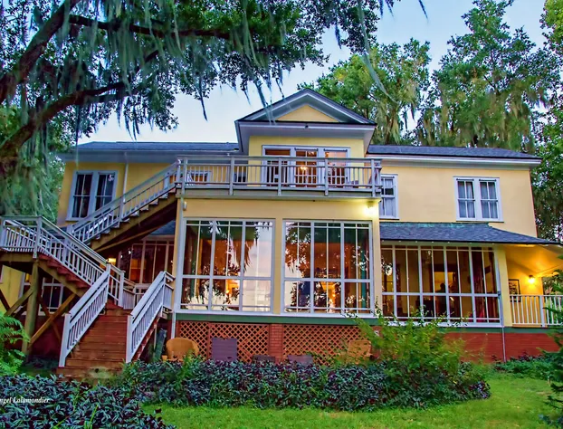 Oakland Manor House hotel detail image 1