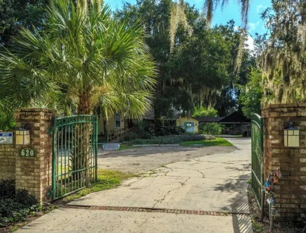 Oakland Manor House hotel detail image 3