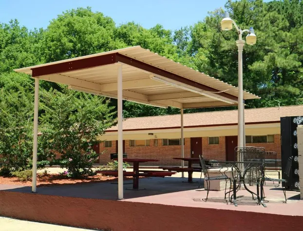 University Motel hotel detail image 4