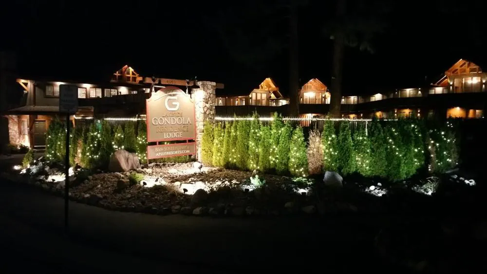 Gondola Lodge hotel hero