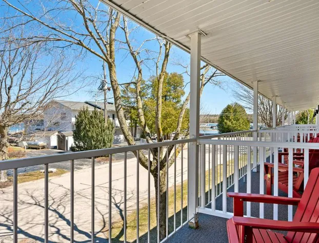 Spruce and Shore Motel hotel detail image 3