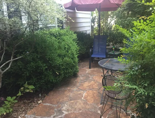 Azalea Plantation B&B hotel detail image 4