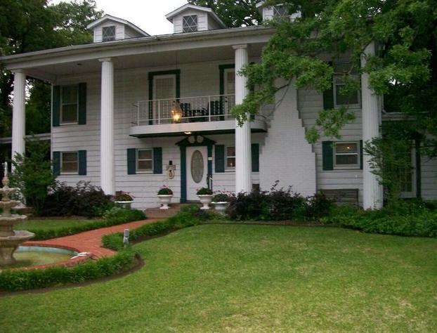 Azalea Plantation B&B hotel detail image 2