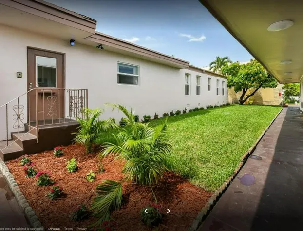 Super Budget Inn hotel detail image 3