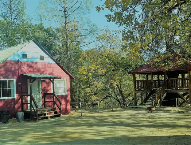 Lakeview Terrace Resort hotel detail image 1