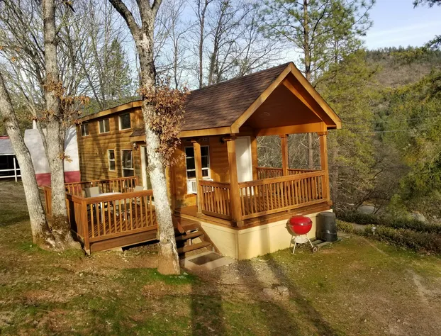 Lakeview Terrace Resort hotel detail image 4