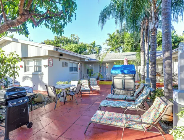 Richard's Motel Extended Stay hotel detail image 1