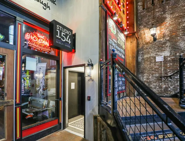 Studio 154 Luxury Hotel hotel detail image 4