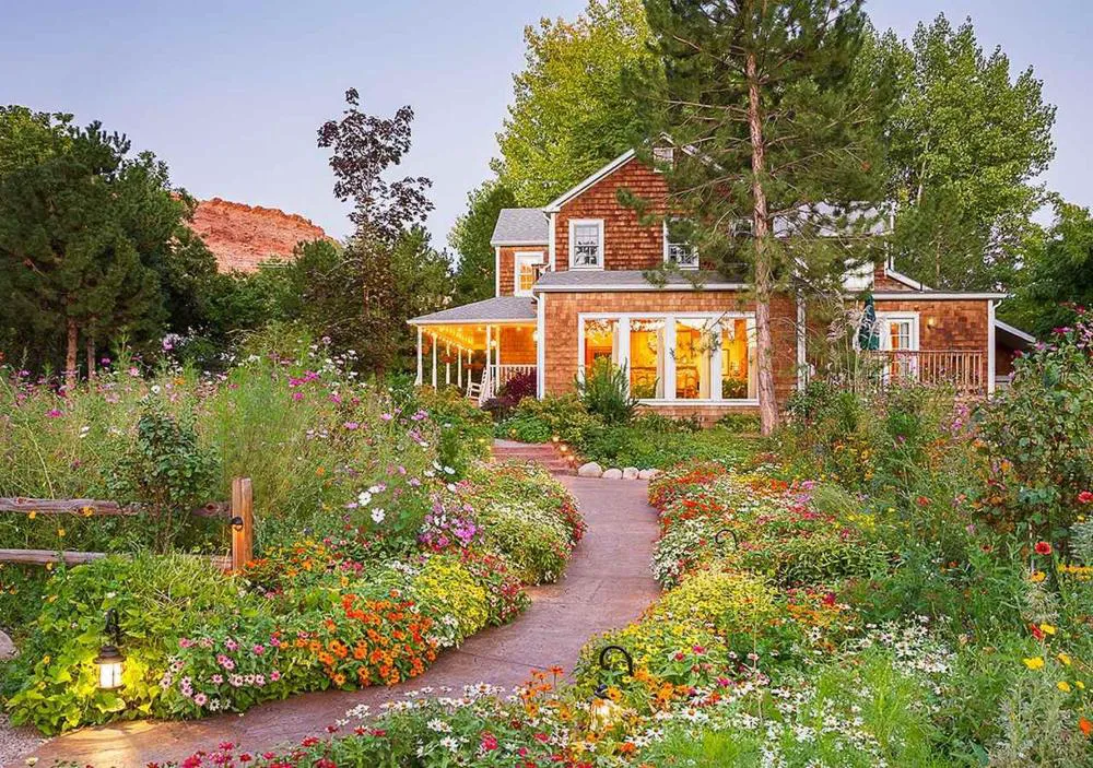 Sunflower Hill Inn hotel hero