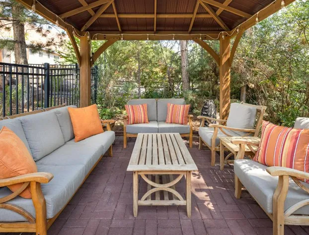 Sunflower Hill Inn hotel detail image 4