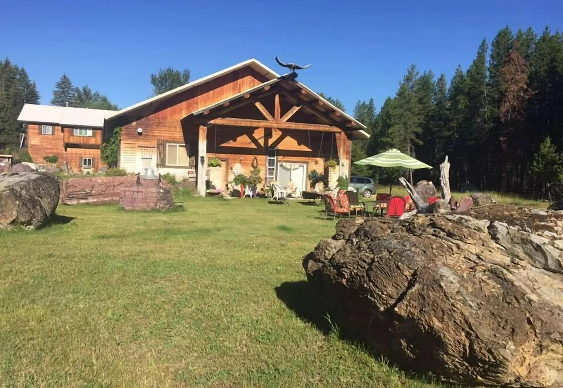 Standing Stones Bed & Breakfast hotel hero