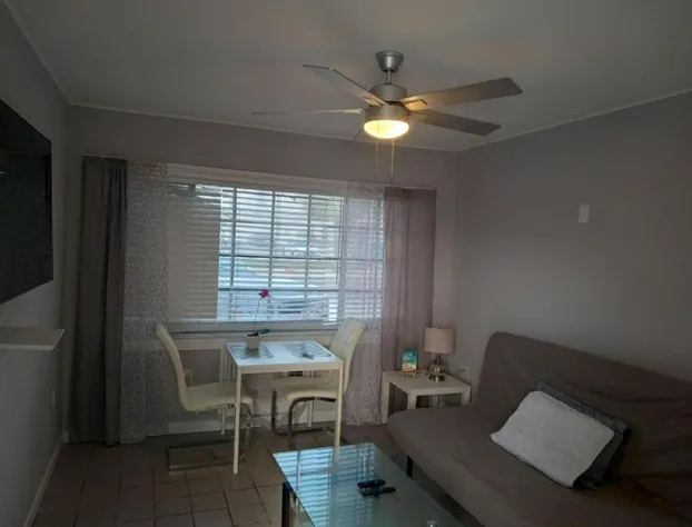 Tropical Sky Ranch Motel hotel detail image 3