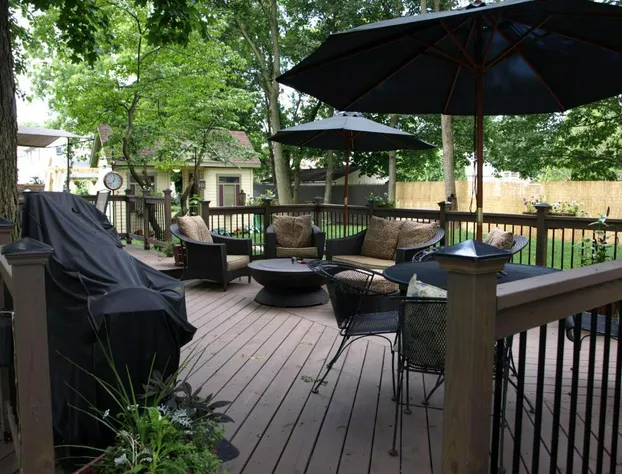 Manheim Manor hotel detail image 2