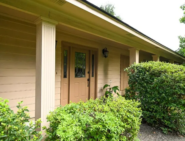 Comfortable Convenient Great Value hotel detail image 2